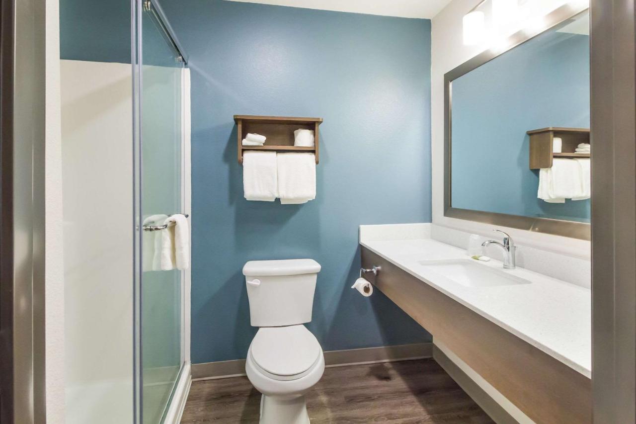 Woodspring Suites Lake Jackson Lago Jackson Exterior foto