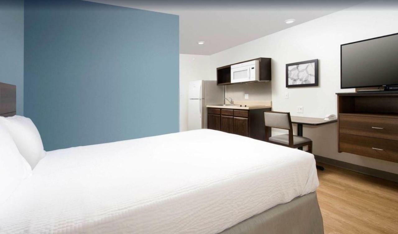 Woodspring Suites Lake Jackson Lago Jackson Exterior foto